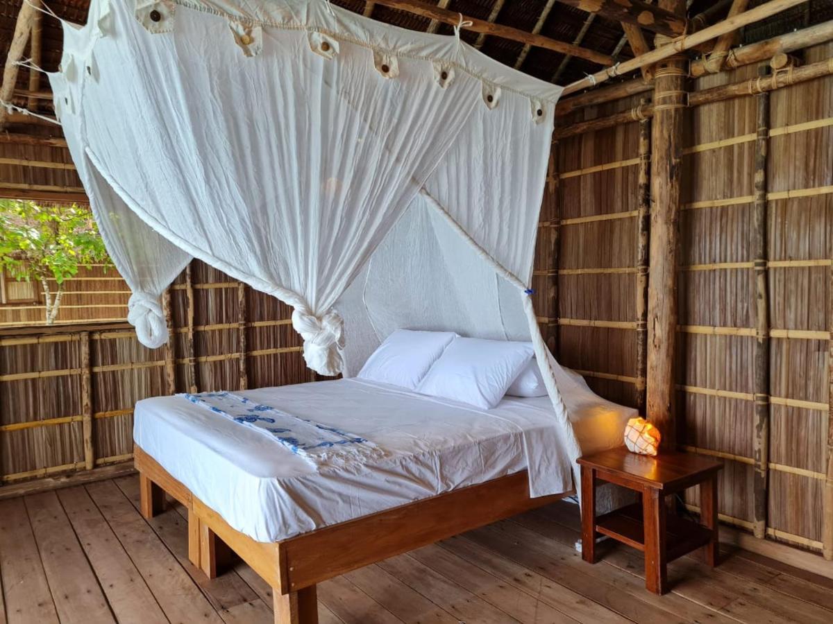 Wai Resort - Raja Ampat Pulau Birie Buitenkant foto